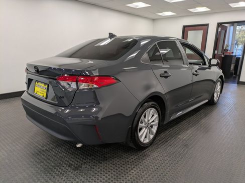Used 2024 Toyota Corolla LE image 4