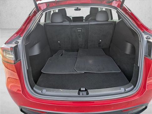Used 2022 Tesla Model Y Performance image 7