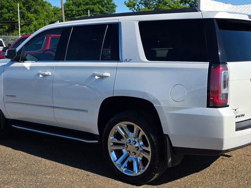 Used 2018 GMC Yukon SLT w/ Premium Edition AWD/4WD image 4