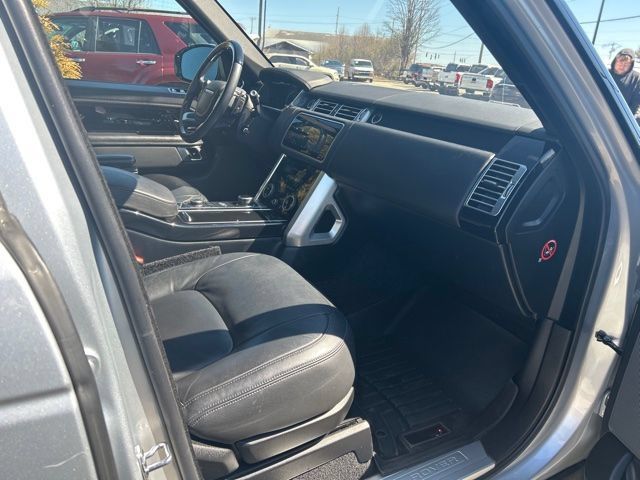 Used 2019 Land Rover Range Rover AWD/4WD image 18