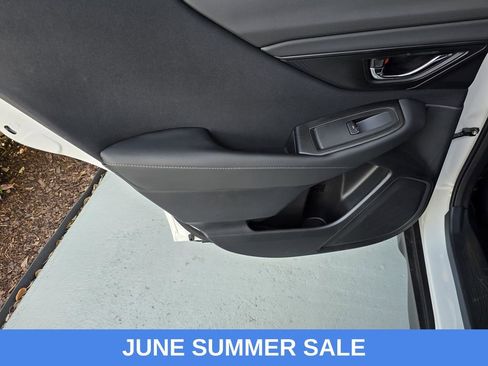 Used 2025 Subaru Outback Premium AWD/4WD image 29