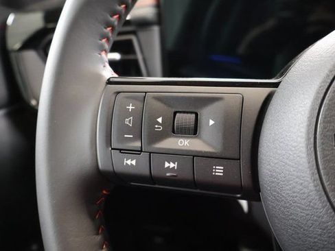 New 2026 Nissan Kicks SR w/ Cold Weather Package FWD image 13