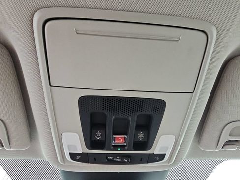 New 2026 Honda Pilot Touring image 23