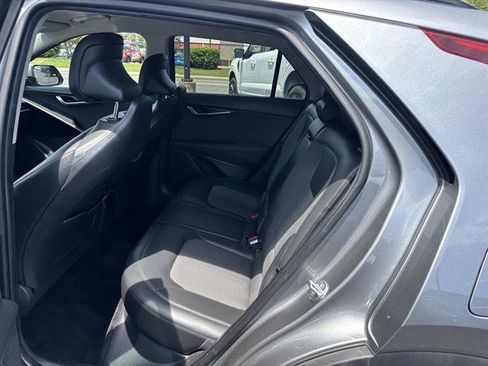Used 2023 Kia Niro EX w/ EX Cold Weather Package FWD image 8