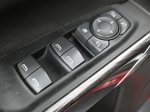 Used 2019 Chevrolet Silverado 1500 LTZ w/ LTZ Texas Edition RWD image 16