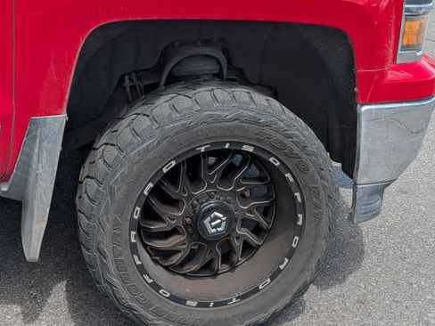 Used 2015 Chevrolet Silverado 1500 LTZ Z71 w/ LTZ Plus Package AWD/4WD image 11
