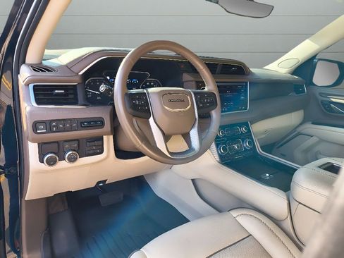 Used 2021 GMC Yukon Denali w/ Denali Ultimate Package RWD image 20
