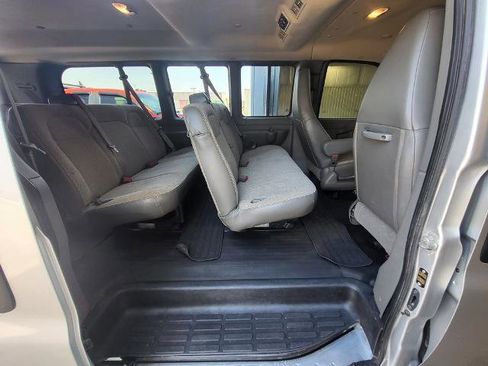Used 2024 Chevrolet Express 2500 LT w/ LT Preferred Equipment Group RWD image 21