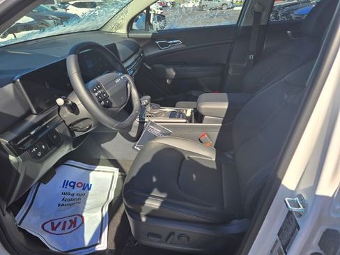 New 2026 Kia Sportage EX image 6