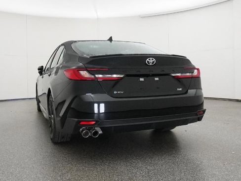 New 2026 Toyota Camry SE image 16