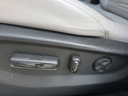 Used 2018 Honda CR-V EX-L image 11