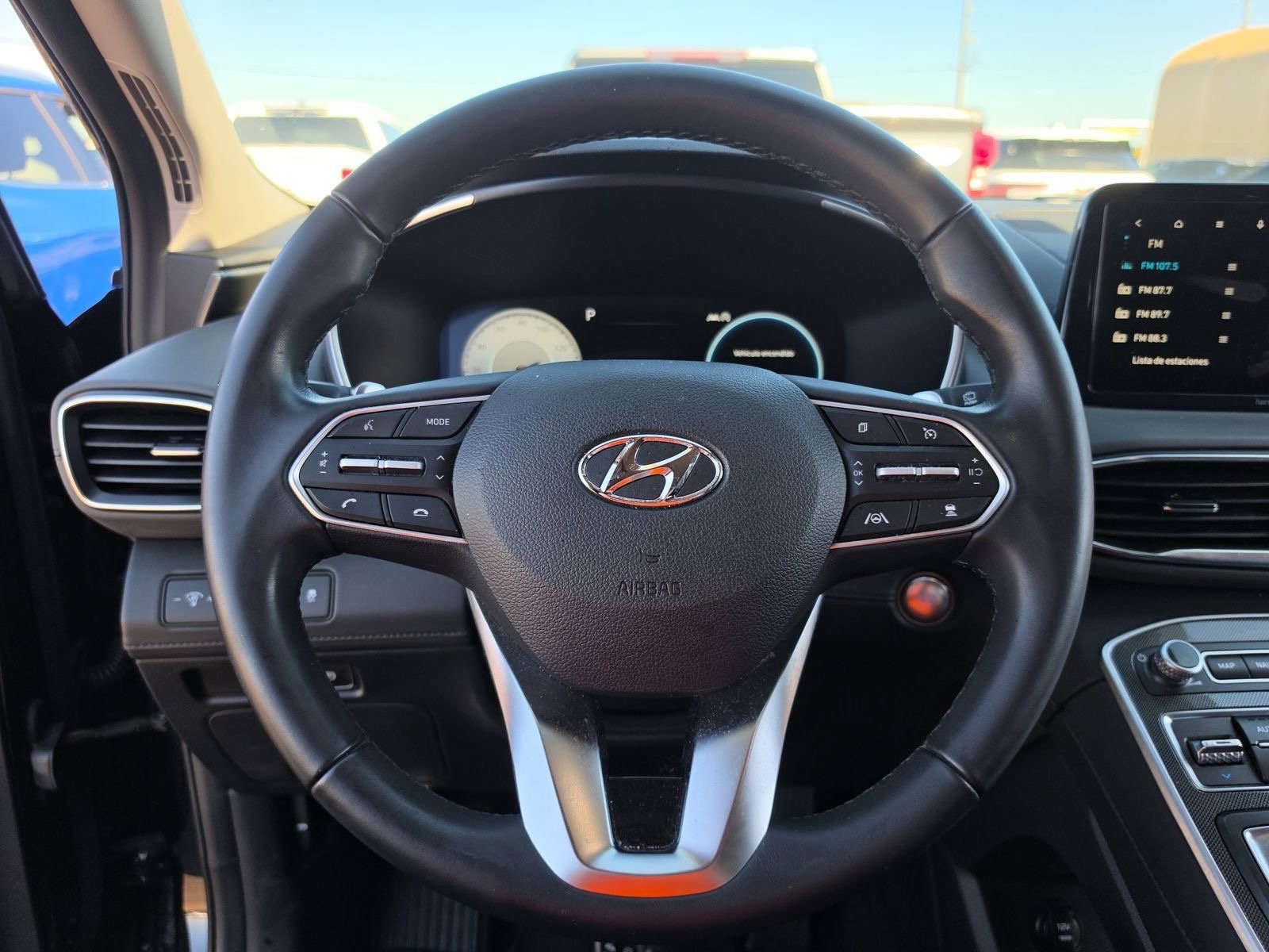 Used 2023 Hyundai Santa Fe SEL w/ Premium Package FWD image 7