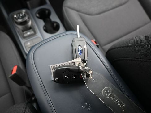New 2025 Ford Maverick Lobo AWD/4WD image 18