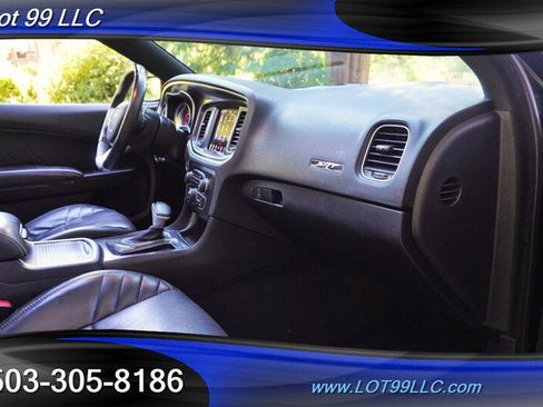 Used 2017 Dodge Charger SRT RWD image 16