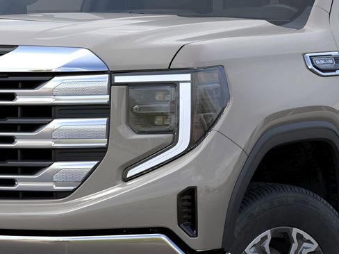 Used 2026 GMC Sierra 1500 SLE AWD/4WD image 10