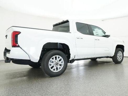 New 2026 Toyota Tacoma SR5 image 25