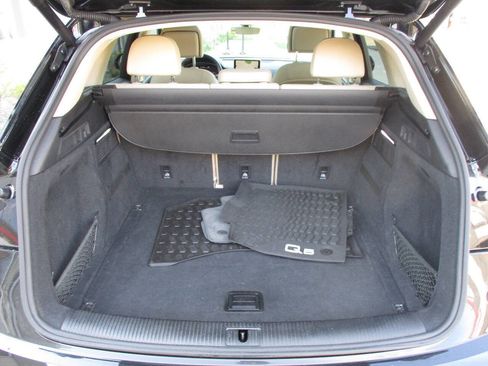Used 2018 Audi Q5 2.0T Premium Plus AWD/4WD image 32