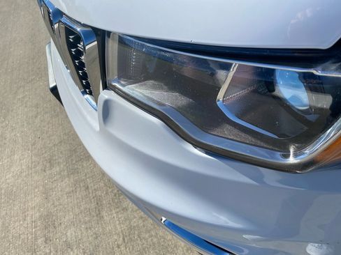 Used 2022 Jeep Grand Cherokee Limited image 29