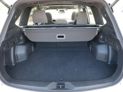 Used 2025 Subaru Forester Premium AWD/4WD image 18