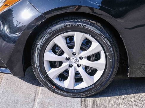 Used 2023 Toyota Corolla LE FWD image 10