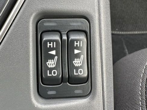 Used 2024 Subaru Crosstrek 2.0i Premium image 15