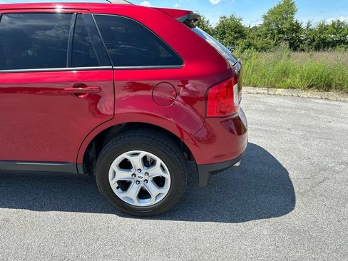 Used 2014 Ford Edge SEL w/ Equipment Group 205A FWD image 12