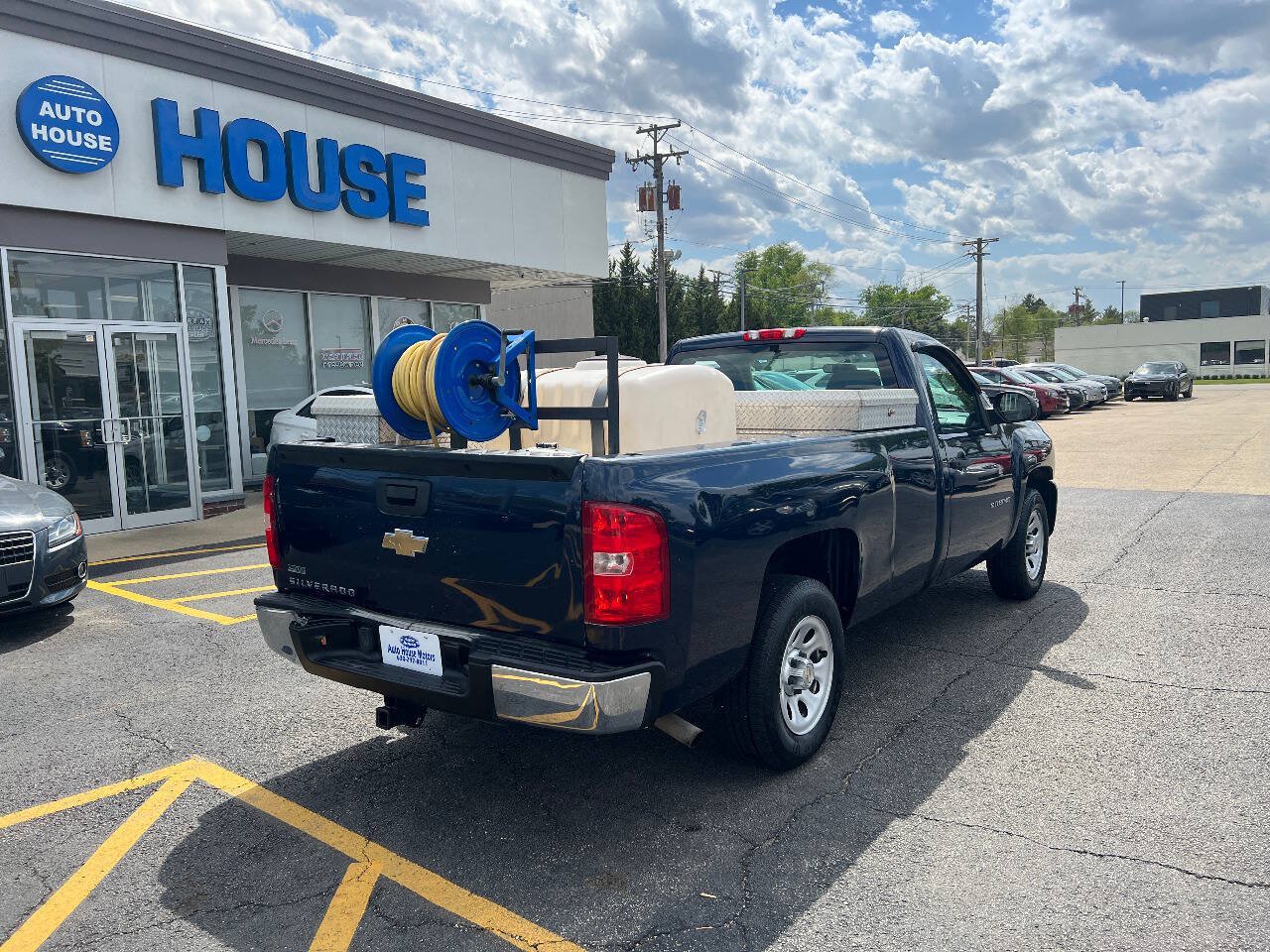 Used 2011 Chevrolet Silverado 1500 W/T RWD image 10