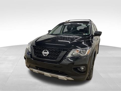 Used 2020 Nissan Pathfinder SL image 2