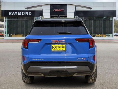 New 2026 GMC Terrain AT4 AWD/4WD image 4