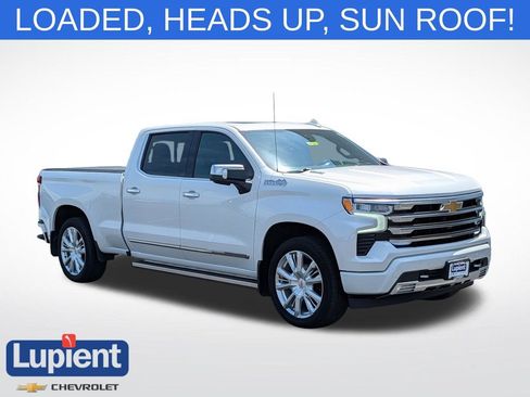 Used 2022 Chevrolet Silverado 1500 High Country w/ High Country Premium Package AWD/4WD image 1