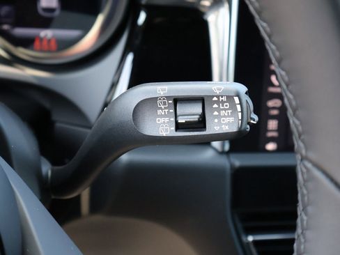 New 2025 Porsche Macan image 30