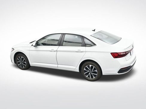 Used 2025 Volkswagen Jetta S FWD image 25