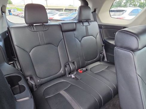 Used 2023 Honda Pilot EX-L image 18