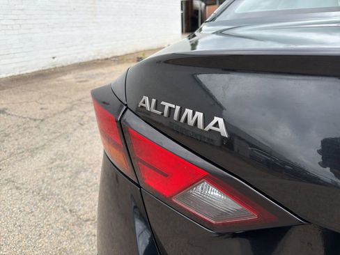 Used 2023 Nissan Altima 2.5 SL FWD image 15
