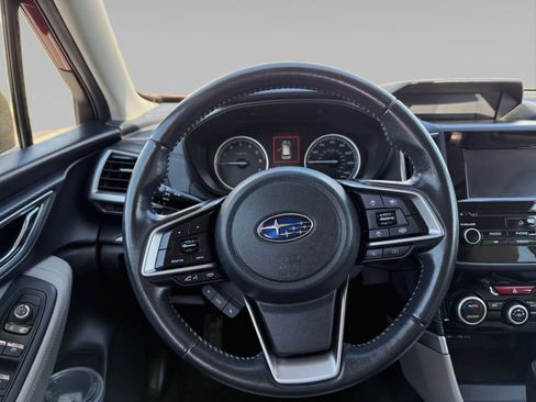 Used 2020 Subaru Forester Premium image 12