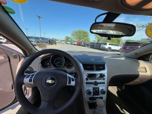 Used 2012 Chevrolet Malibu LS FWD image 31