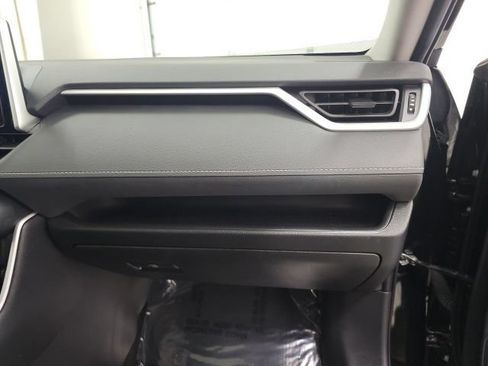 Used 2024 Toyota RAV4 XLE w/ Convenience Package AWD/4WD image 39