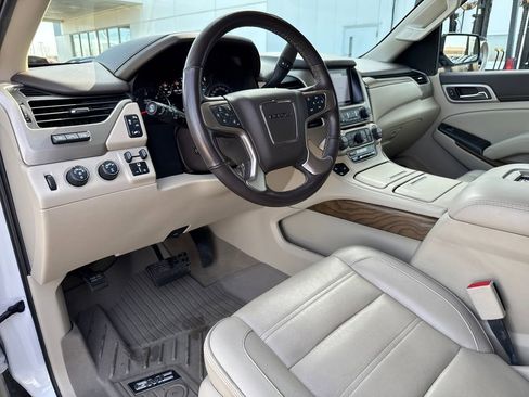Certified 2020 GMC Yukon Denali w/ Open Road Package image 13