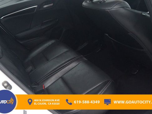 Used 2018 Honda Fit EX-L image 12