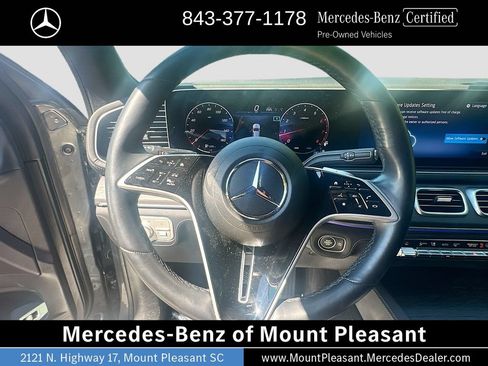 Used 2024 Mercedes-Benz GLS 450 4MATIC image 11