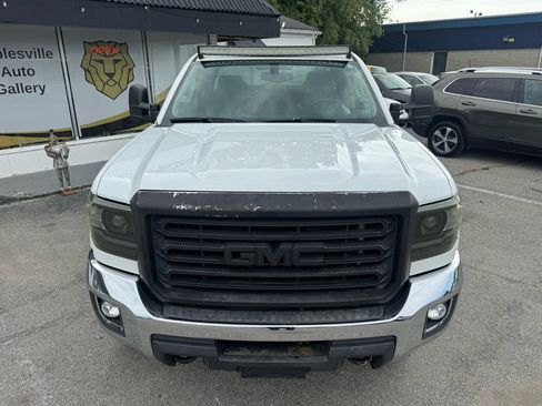 Used 2015 GMC Sierra 2500 SLE w/ SLE Preferred Package image 9