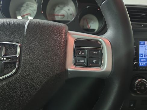 Used 2011 Dodge Challenger R/T w/ Sound Group II RWD image 16