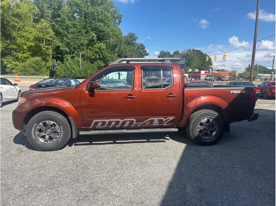 Used 2017 Nissan Frontier PRO-4X w/ Pro-4x Luxury Package AWD/4WD image 4
