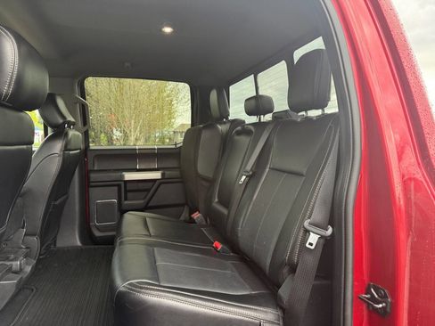 Used 2020 Ford F250 Lariat w/ Lariat Value Package AWD/4WD image 3