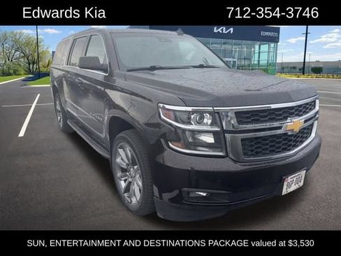 Used 2018 Chevrolet Suburban LT AWD/4WD image 1