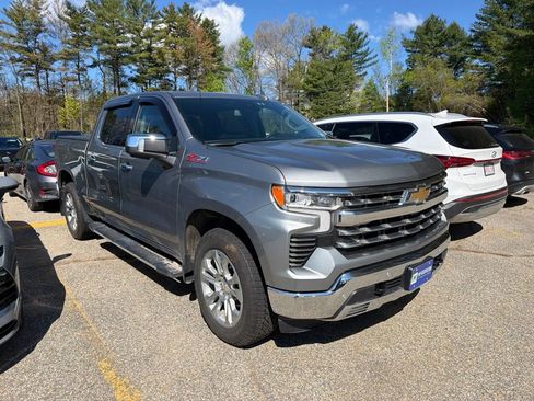 Used 2024 Chevrolet Silverado 1500 LTZ w/ LTZ Convenience Package II AWD/4WD image 6