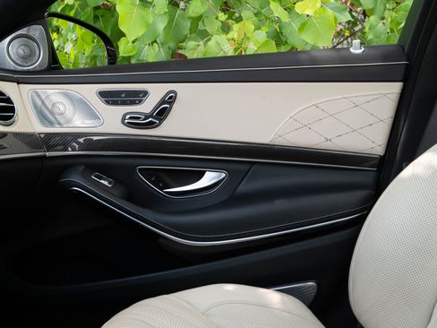 Used 2018 Mercedes-Benz S 63 AMG S 4MATIC Sedan image 93