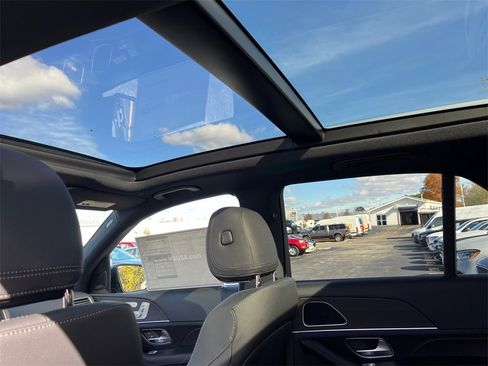 New 2026 Mercedes-Benz GLE 350 4MATIC image 10