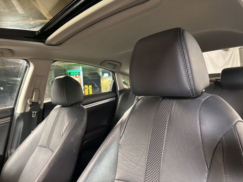 Used 2021 Honda Civic EX-L image 10