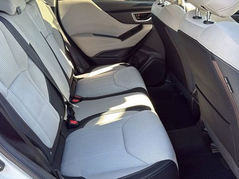 Used 2021 Subaru Forester image 31